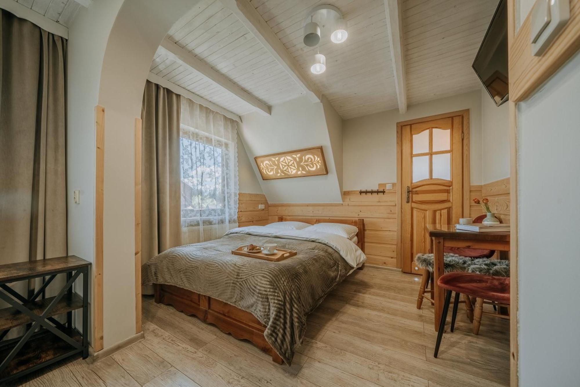 Goscina U Maryny Relaks I Spa W Ogrodzie 포로닌 외부 사진